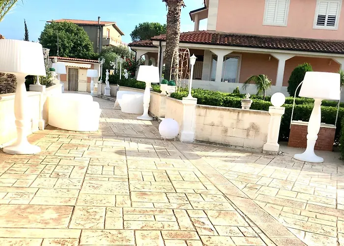 וילה Tenutella בוטרה